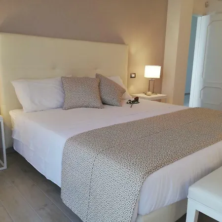 Kaloneiro 4* Corigliano dʼOtranto