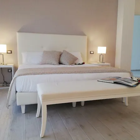 Kaloneiro Maison d'hôtes Corigliano dʼOtranto